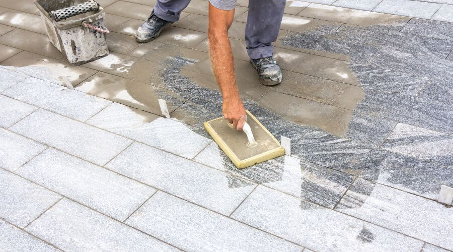 Professional residential roofers in Linton, IN